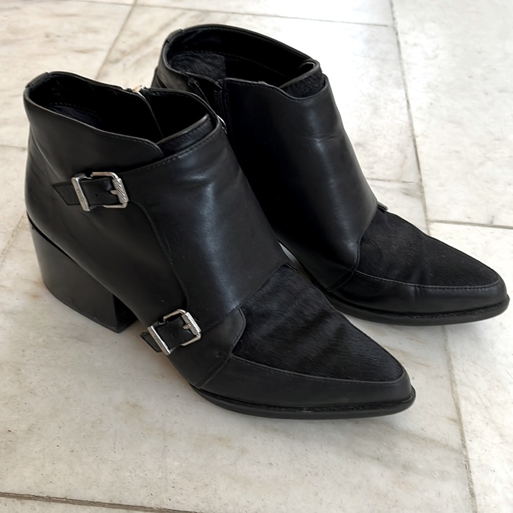 Circus by Sam Edelman ankle boots